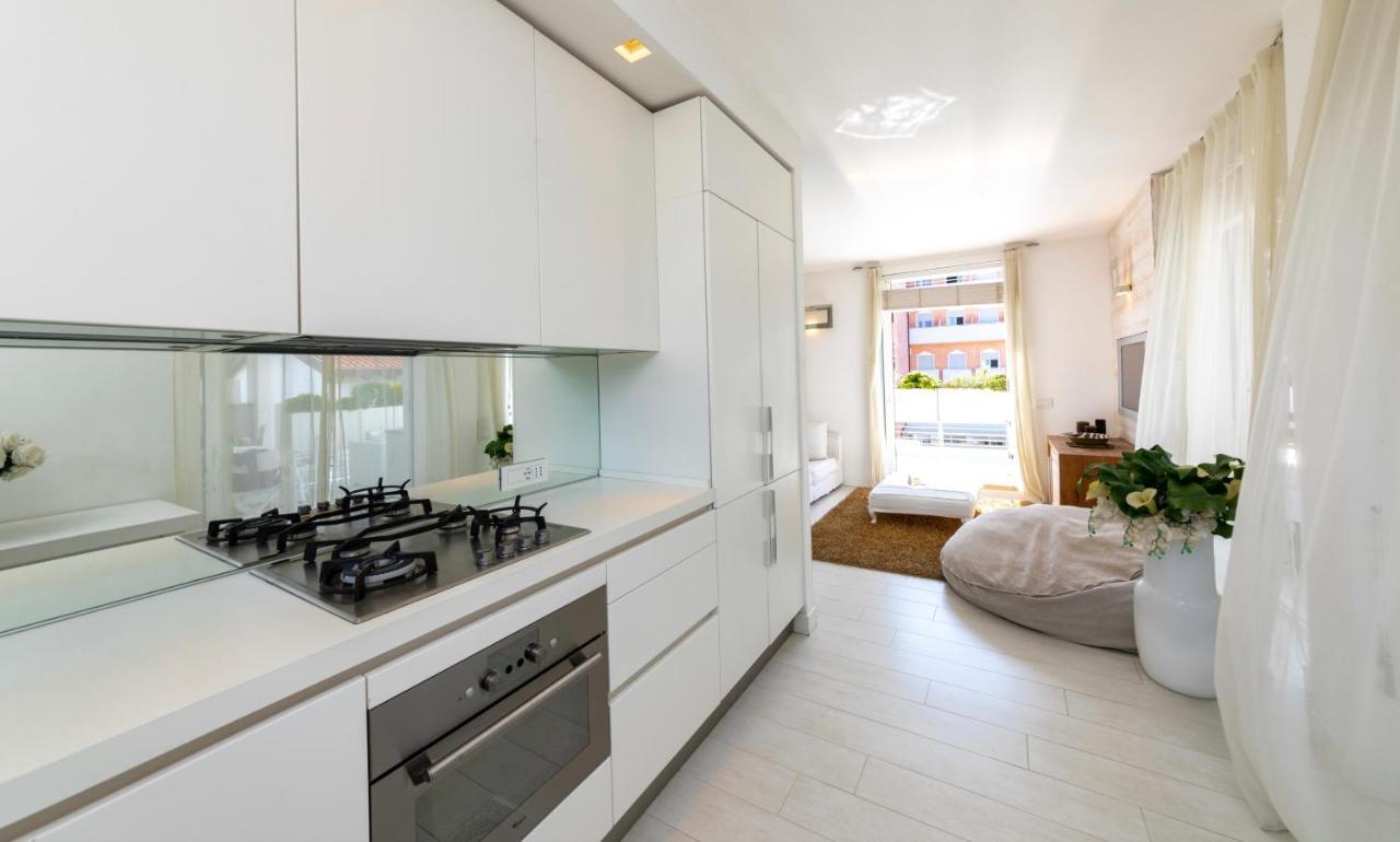 Magnifico Appartamento Dominique Jesolo Lido Carraro Immobiliare - Family Apartments ภายนอก รูปภาพ